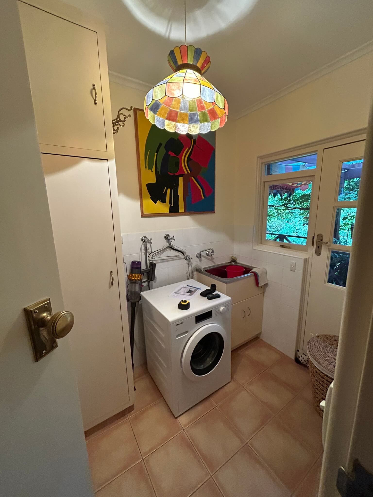 Laundry before renovation